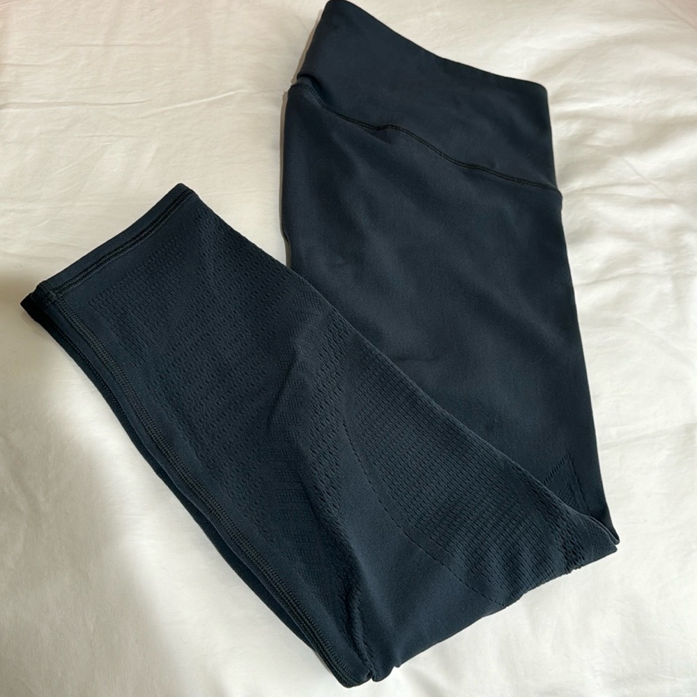 🍋 lululemon All The Right Places Crop 23” 🍋